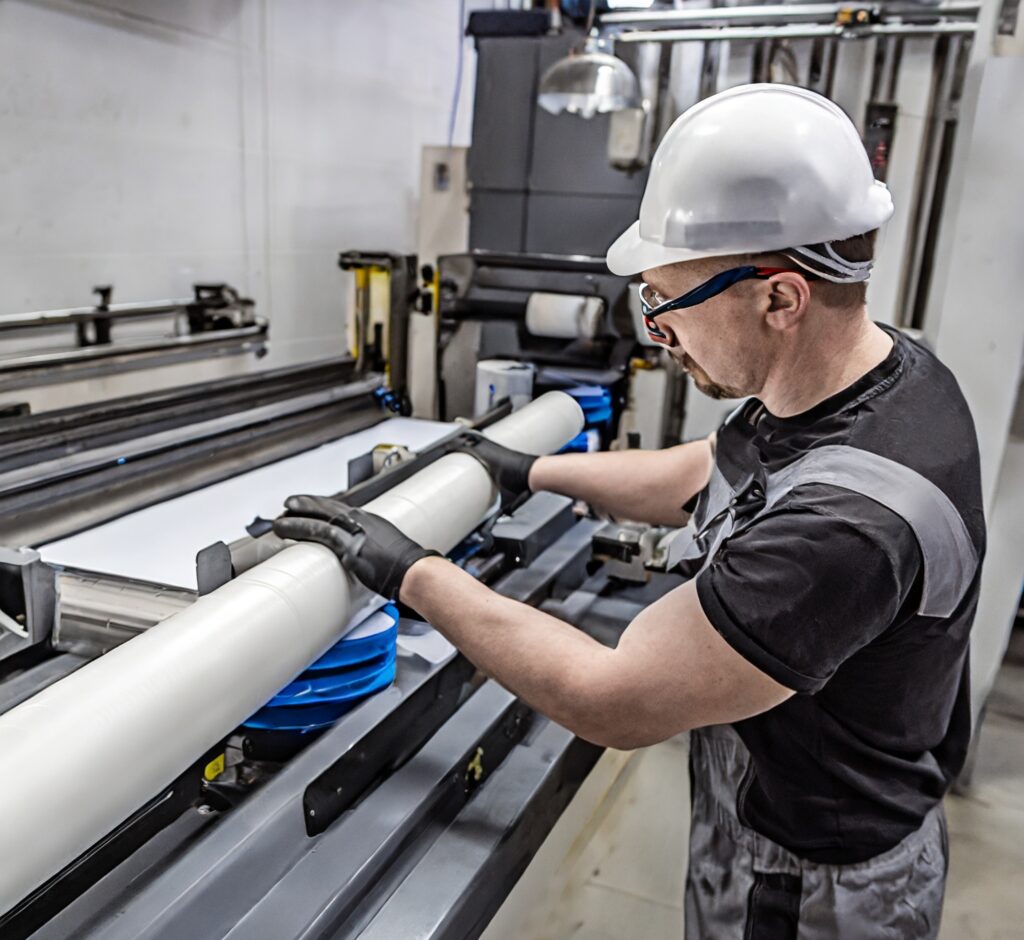 pomoc dla firm, renowacja i wymiana oraz naprawa elementów produkcji